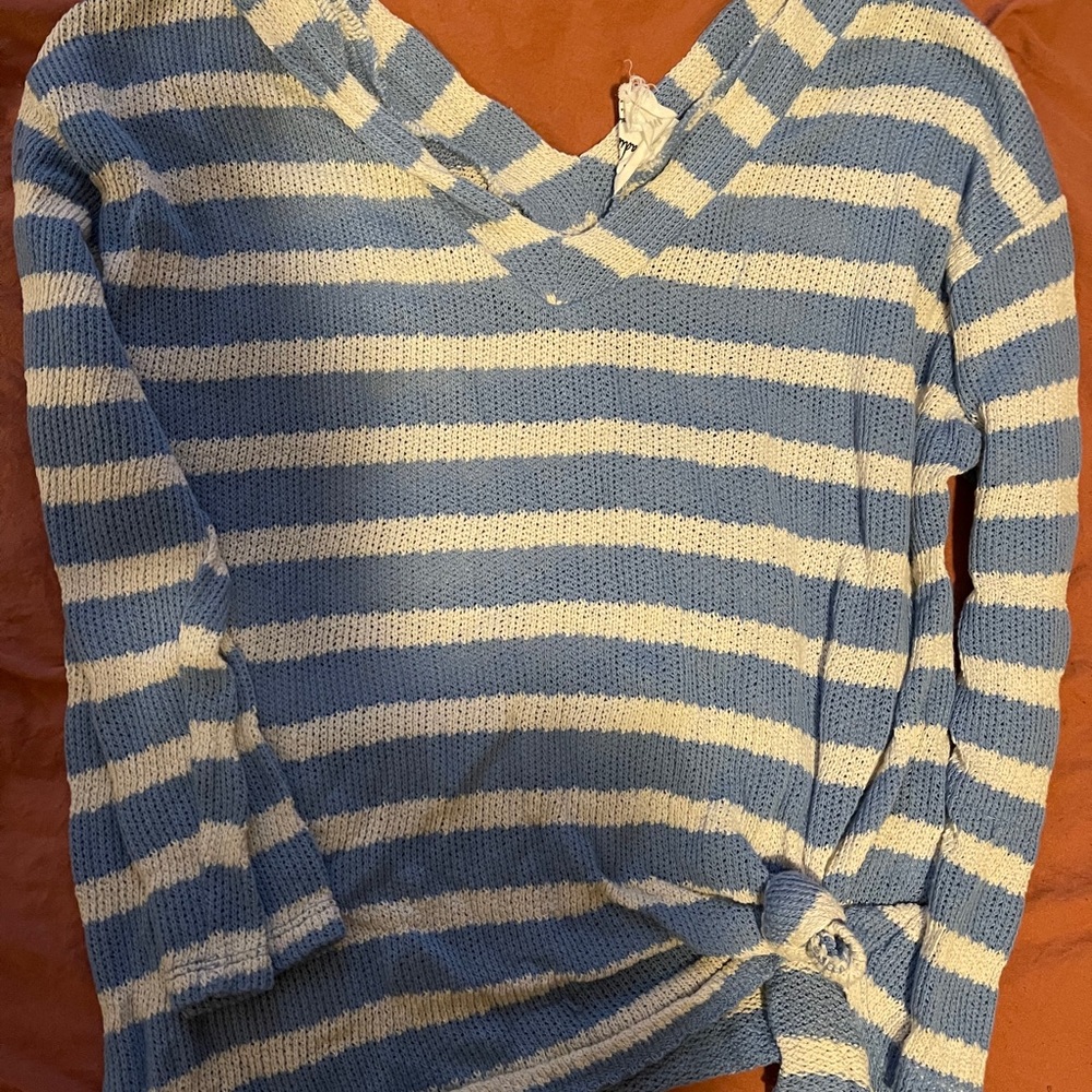 Cropped sweater